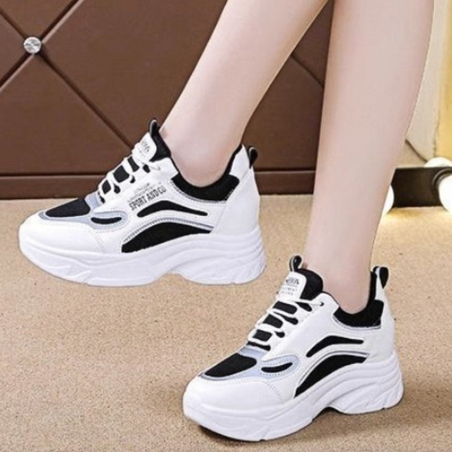 여성용 통굽 리프팅 스니커즈 키높이 초경량 운동화 봄여름 슬림라인 발편한 데일리 신발