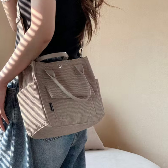 세련된 멀티 포켓 토트백 간편하고 다재다능하며 점심 도시락가방 피크닉가방 아기외출가방 외출가방