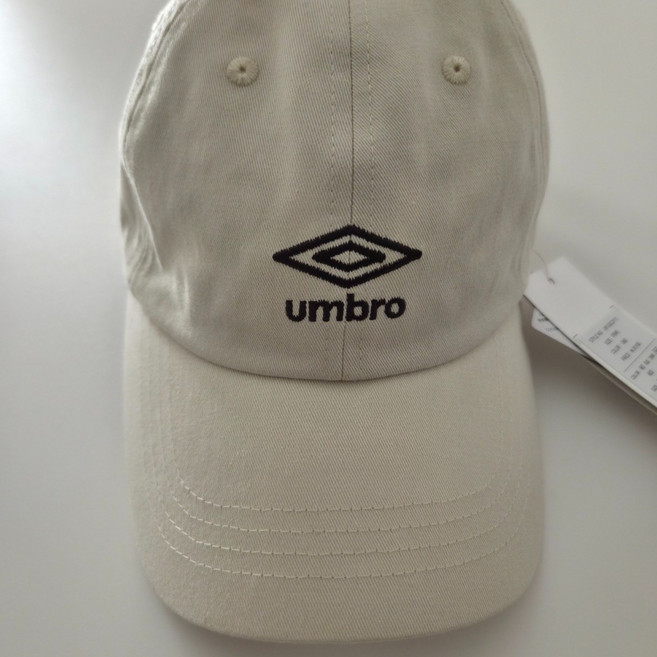 UR123CCP11 (국내백화점판) UMBRO 엄브로 26년 남녀공용에센셜 클래식 볼캡