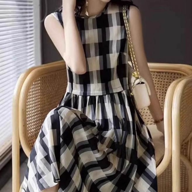 비아이와이 여성 여름 패션 신품 체크 빈티지 민소매 원피스 DH823