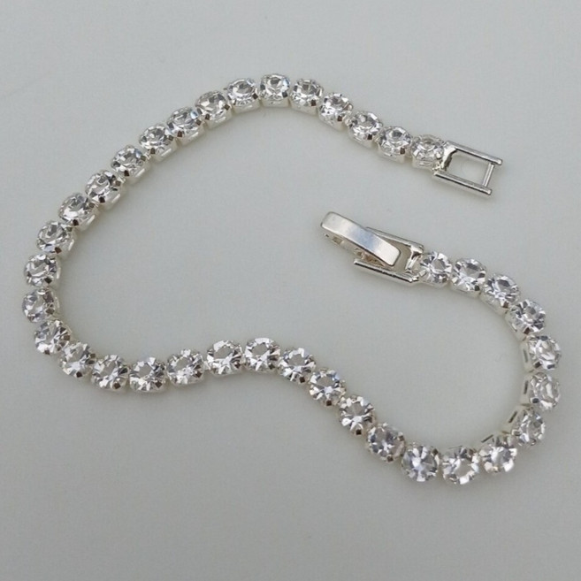 웰리나 [이벤트 특가]4mm 큐빅 지르코니아 테니스팔찌 여성 팔찌