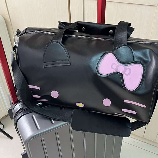 Hello Kitty 헬로키티 대용량 도트 방수백 수화물 스포츠 다용도 캐리어 보조가방