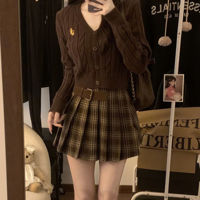 해피유통 여성용 세트 빈티지 꽈배기 자수 니트 가디건 세트 추동 하이웨스트 체크 플리츠 스커트+스웨터 코트 BJJ001