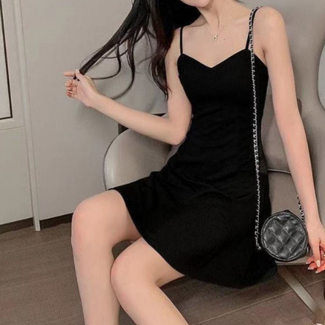 해피인뉴 심플 미니 검정 원피스 민소매 블랙 슬림핏 플레어 치마