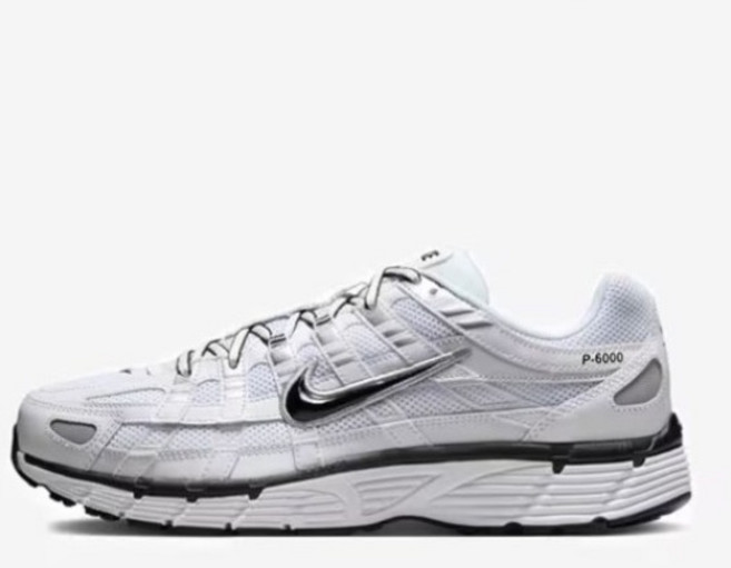 [국내 백화점] 나이키 남성 발편한 발 볼 넓은 운동화 러닝화 워킹화 P6000 + 신발끈 세트