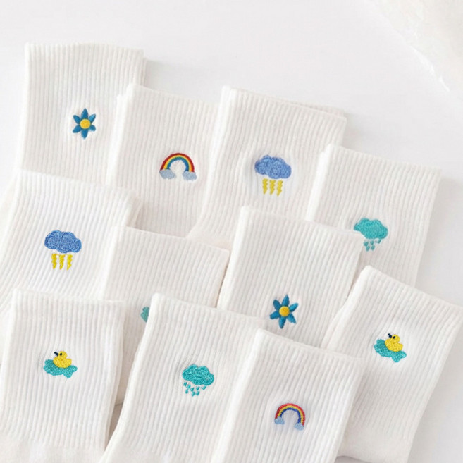 애플민트 여성용 큐트 데일리 심플 자수 포인트 중목양말