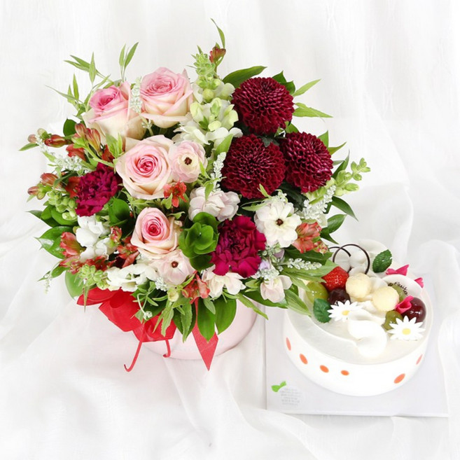 (오늘도착) 99플라워 프리미엄 꽃상자 "우아한고백 + 케익" ST-B462 - 생일선물 감사선물 플라워박스 당일꽃배달 전국당일배송 생화