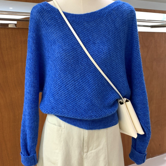 SONOVA 쏘노바 여성 여리핏 데일리 오프숄더 니트 루즈핏 보트넥 울혼방 니트스웨터