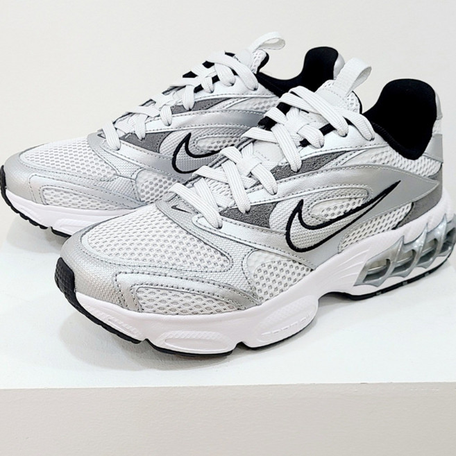 [국내정품] 나이키 우먼스 줌 에어 파이어 메탈릭 실버 여성 주니어 발편한 운동화 신발클리너물티슈증정