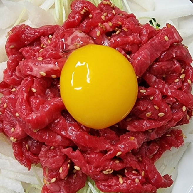 [고야청] 당일생산 당일작업 신선 한우암소 육회 (비법소스증정), 1개, 200g