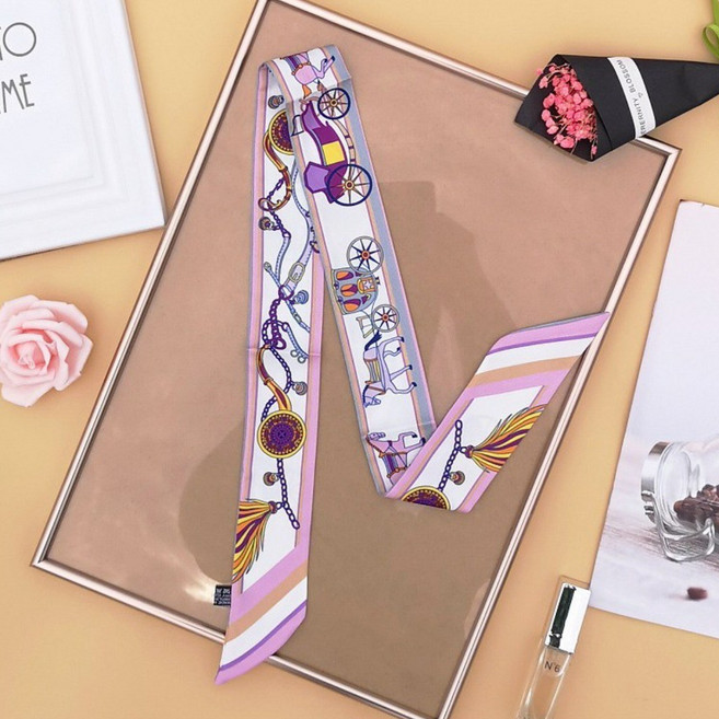 봄가을 필수 코디아이템 쁘띠 스카프 오피스룩 엄마등원룩