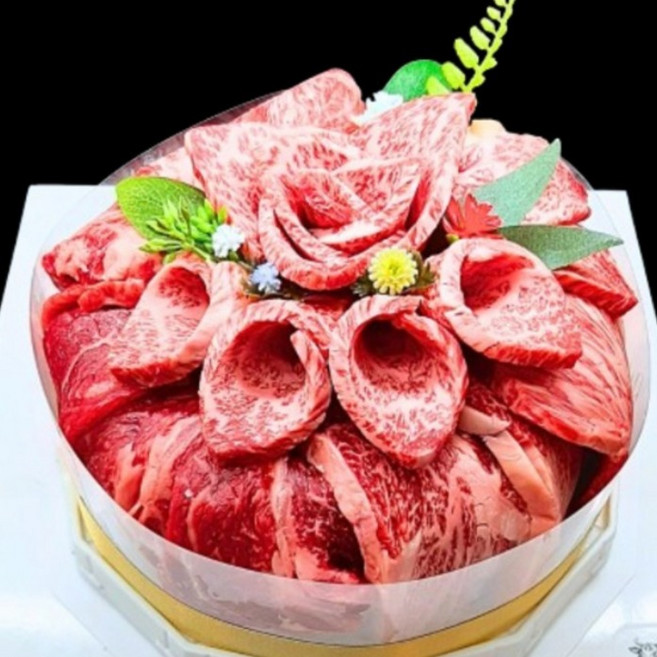럭셔리 보자기] 최상급 한우케익 1400g 투뿔 소고기 선물용 소고기케이크 [ 토퍼+노리개+보자기포장 ], 1.생신을 축하드립니다