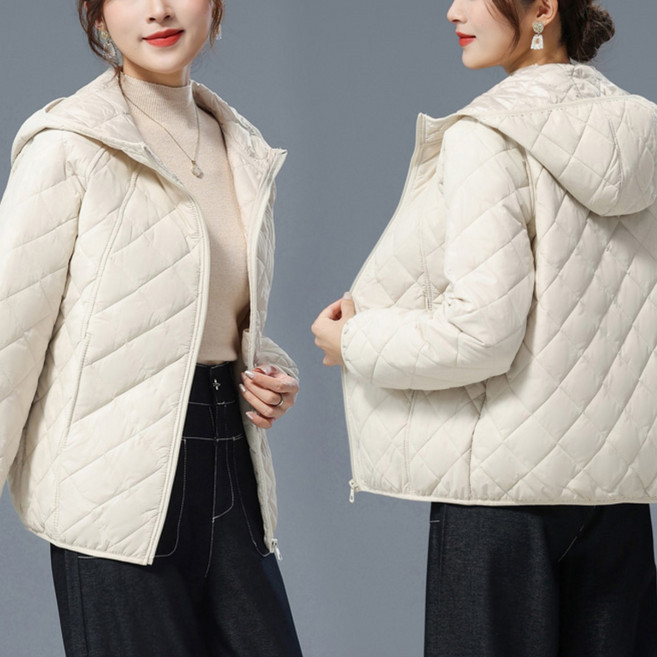 TIMEPURE 여성용 경량 숏패딩 봄 가을 겨울 시즌 착용 가능한 보온성 좋은 후드 아우터 루즈핏 캐주얼 데일리룩 편안한 여자 패딩 자켓