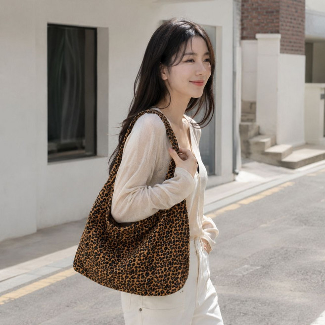 유리오 레오파드 숄더백 여성 호피 에코백 대용량 데일리 가방