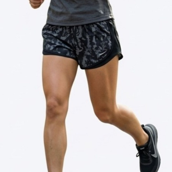 나이키 러닝바지 트레이닝 바지 우먼스 원 템포 러닝 쇼츠 드라이핏 시원한 반바지