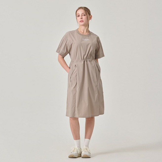 빌트모아 여성 캐주얼 롤업 숏 슬리브 반팔 원피스