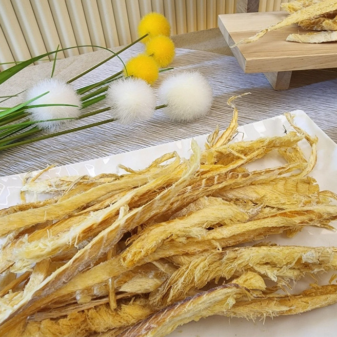 [웅이네] 황태채 속살채 황태실채 명품 프리미엄 바삭이 업소용 가정용 1kg 대용량, 햇황태채 최상급 프리미엄 1kg, 1개