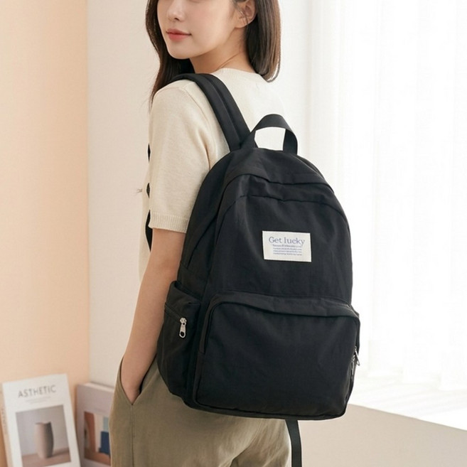 엘리다움 엘리다움 심플 데일리 경량 방수 여성 백팩 노트북 수납 학생 직장인 가벼운 가방