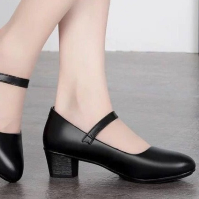 부드러운 구두 가운데 일과 춤 일자 단추 끈 중년 엄마 신발 단화 여자 신발 부드러운 바닥