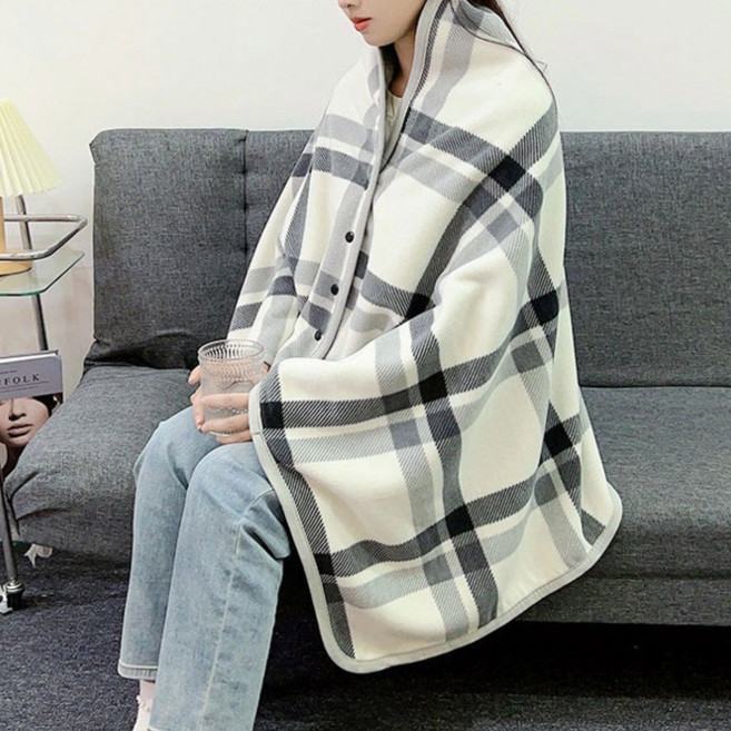 [1+1] 융털 망토 담요 똑딱이 무룦담요 부드러운 극세사 실내 방한 블랭킷