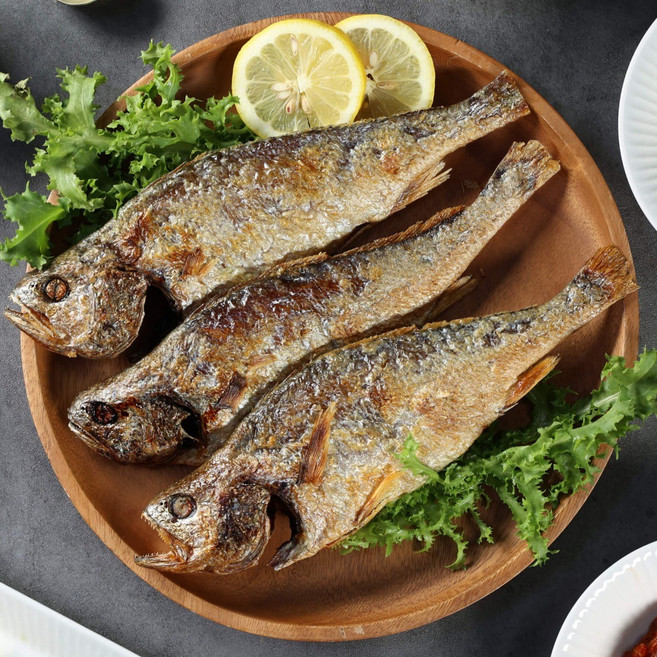 [내장제거] 영광 법성포 손질 백년애굴비 찐 보리굴비, 8개, 8마리 특대(30-31cm) 일반포장