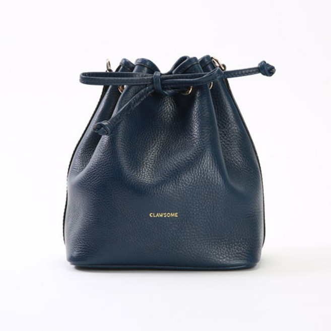 클라썸 코멜리 가죽 버킷백