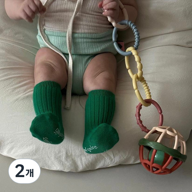 엔밀리밀리 쉽게 잡는 아기 공 비볼 소리나는 소근육 발달 장난감 볼, 핑크, 2개