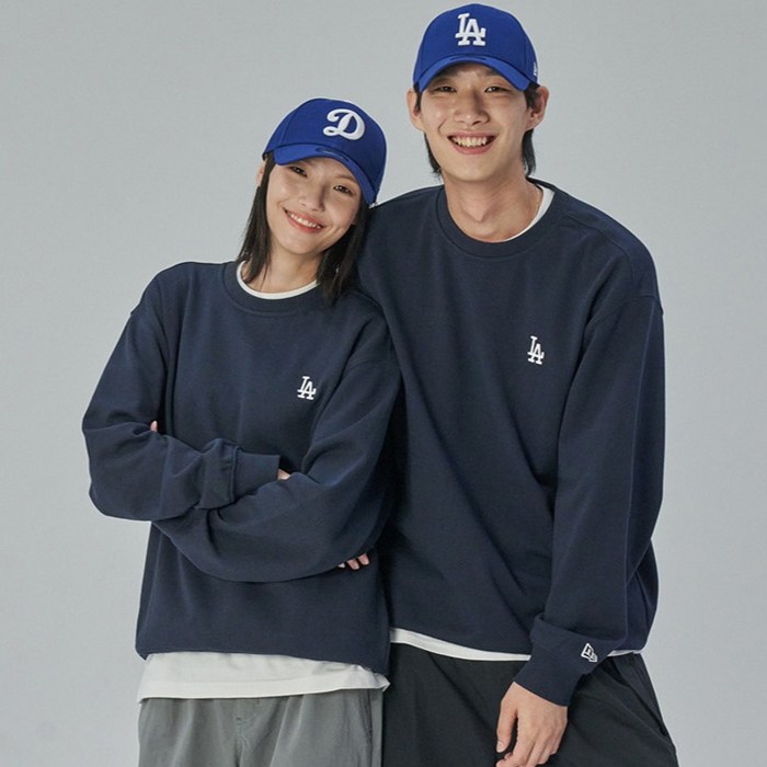 뉴에라 남녀공용 MLB 스몰로고 LA 다저스 맨투맨 1488156