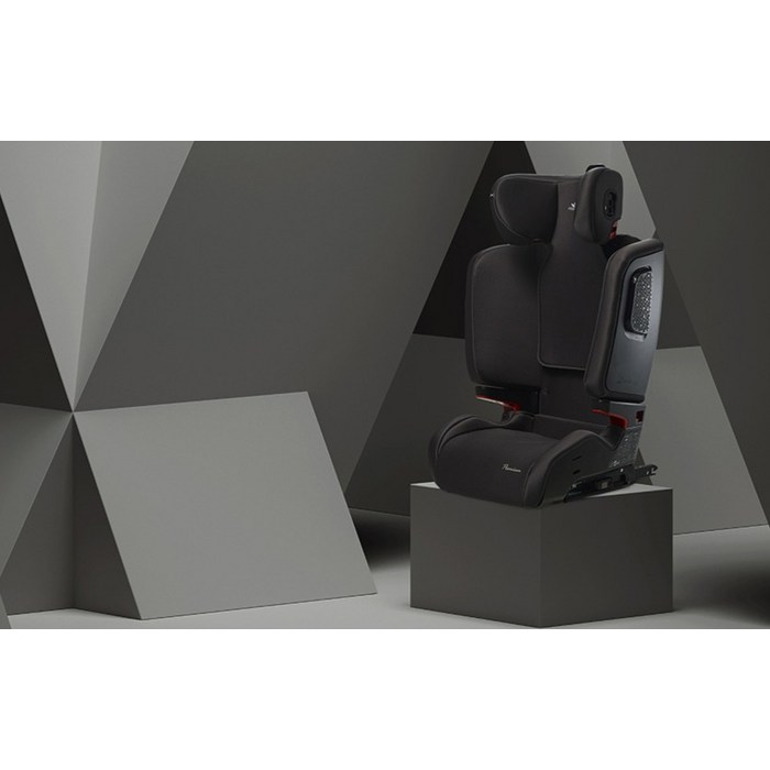 다이치 브이가드 ISOFIX 주니어 시즌2 프리미엄 카시트 일체형, 다크그레이 후기 분석 - 컵홀더 장착 컷