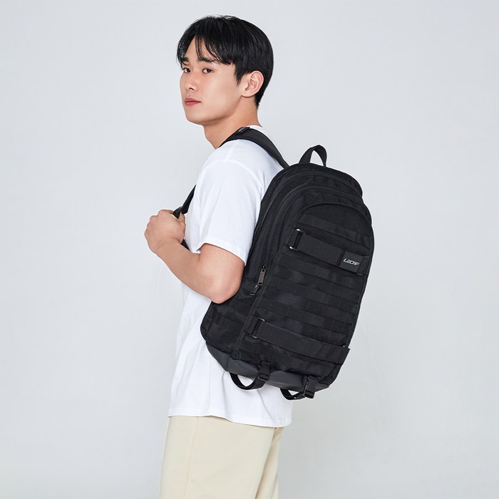 르까프 마스터 스포츠 백팩 LE6B004BLK 후기 분석 - 바닥면 마감 상태