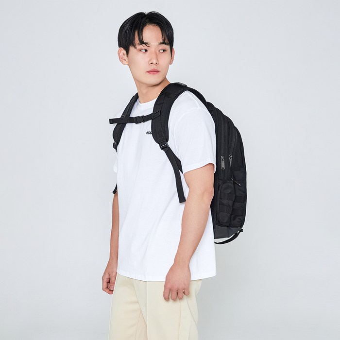르까프 마스터 스포츠 백팩 LE6B004BLK 후기 분석 - 측면 전체 실루엣