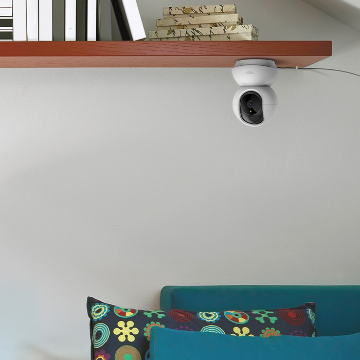 타포 360도 회전형 FHD 화질 스마트 Wi-Fi 홈 CCTV 실내용, Tapo C200C 후기 분석 - 깔끔한 화이트 컬러 바디