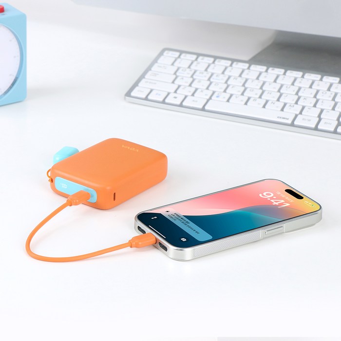 보바 그립 22.5W 고속충전 보조배터리 20000mAh, 오렌지 후기 분석 - 충전 포트 및 측면