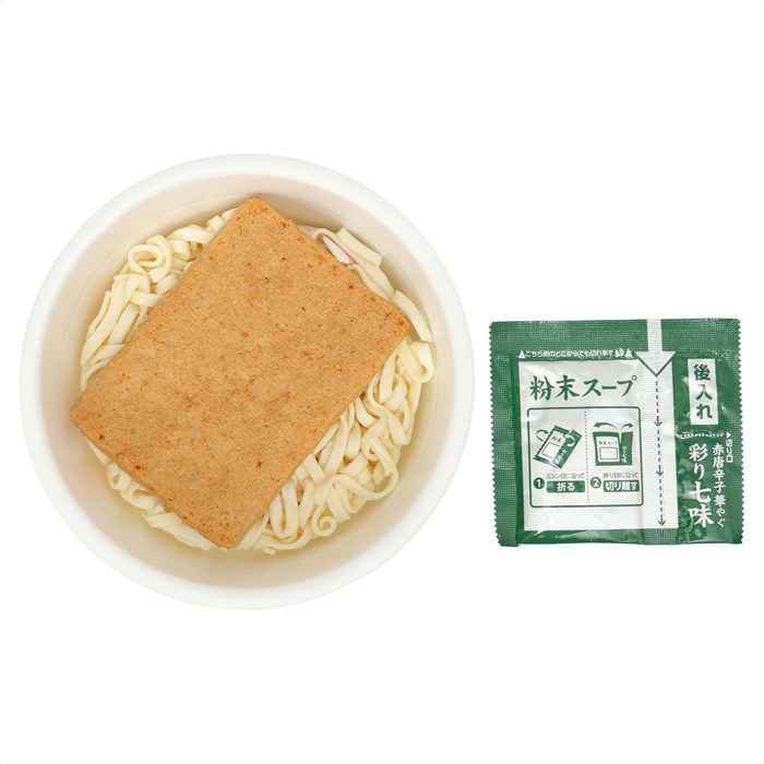 닛신 돈베이 키츠네 우동 동일본 한정 후기 분석 - 조리된 우동과 풍성한 유부 비주얼