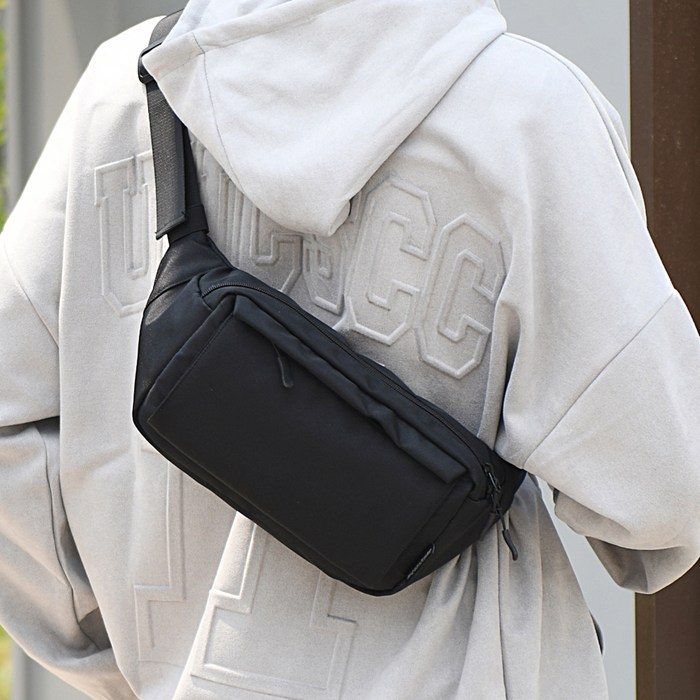 Dam & Som 2nd Generation Simple Hip Color Unisex Crossbody Bag