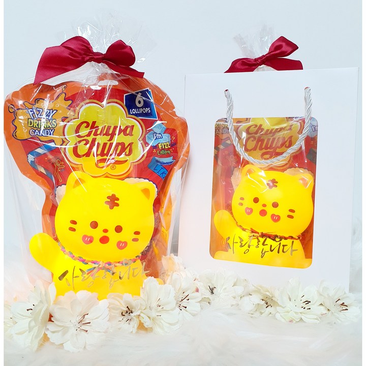 화분마당 화이트데이 뽀송하트볼 LED 고양이 무드등 막대사탕, 1개, 210g