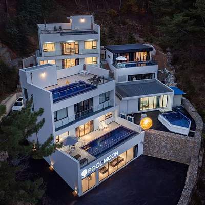 풀문 풀빌라 (영덕)