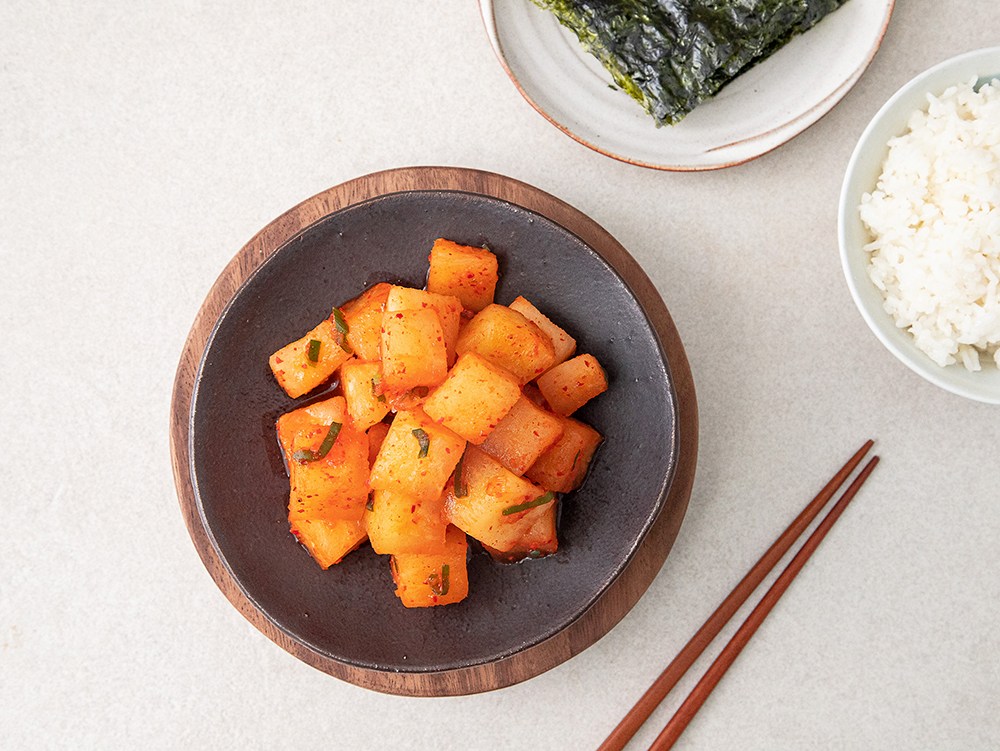 Bibigo Kkakdugi , 500 g, 1 Pack (비비고 깍두기, 500g, 1개)