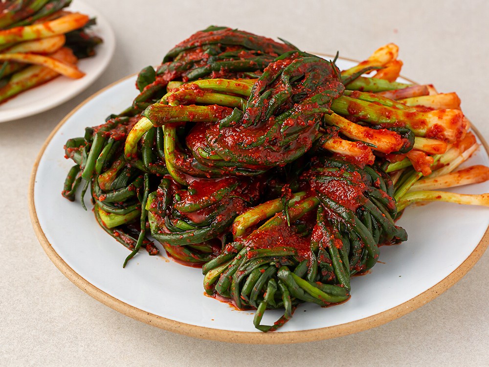 Nonghyup Seon Sheets Asanmalkeunpa Kimchi , 1.5 kg, 1 Pack (농협 선장 아산맑은파김치, 1.5kg, 1개)