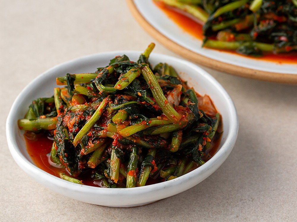 Nonghyup Seon Sheets Asanmalkeunyeolmu Kimchi , 1.5 kg, 1 Pack (농협 선장 아산맑은열무김치, 1.5kg, 1개)
