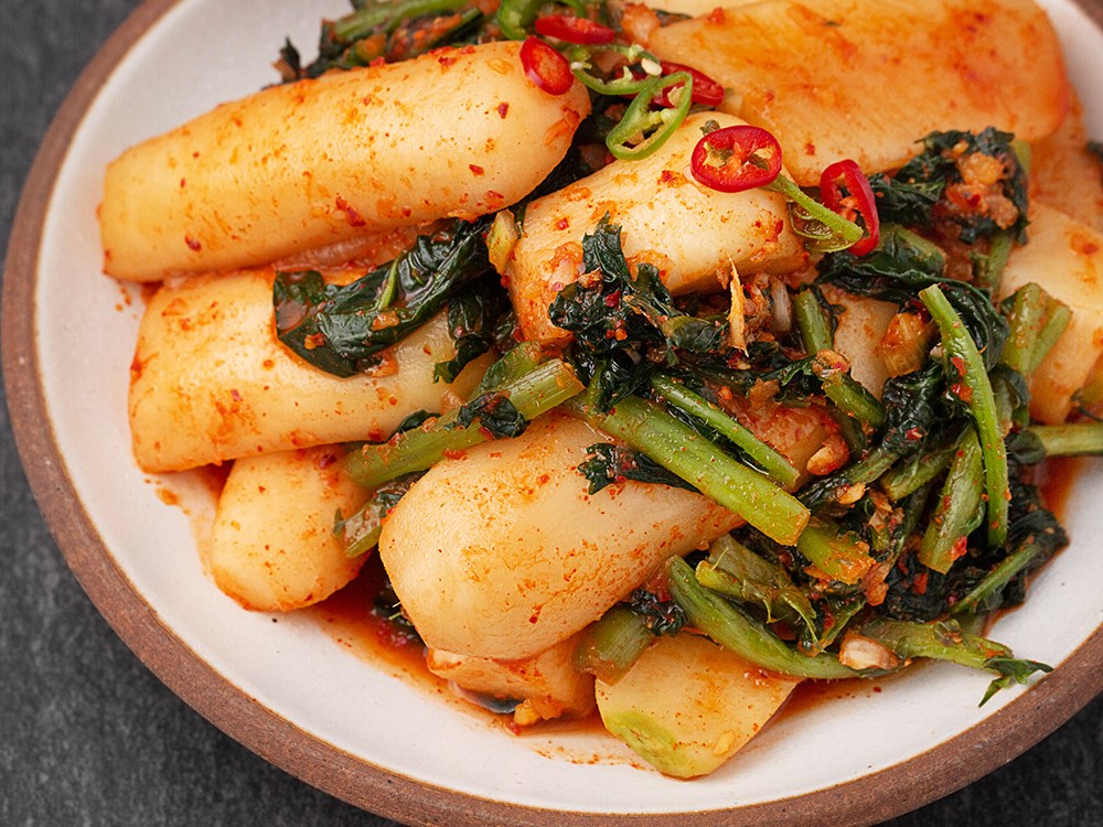 Myeonginyujeongim Chonggak Kimchi , 3 kg, 1 Pack (명인유정임 총각김치, 3kg, 1개)