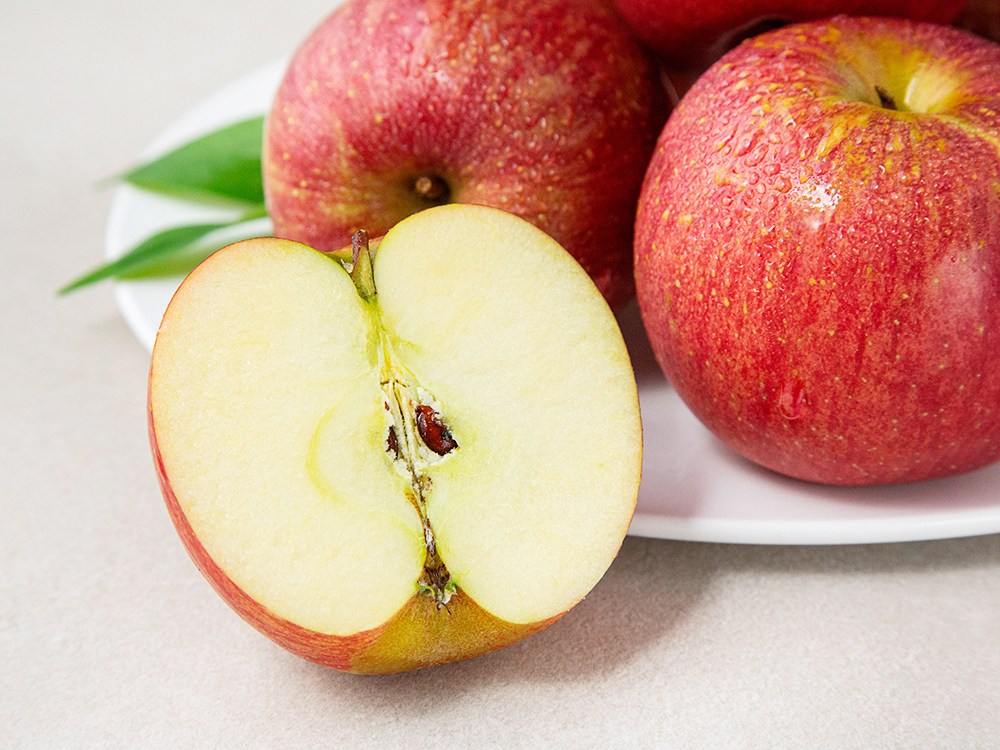 Peuresyain Apple , 1 kg( So , 6 Pack Nae ), 1 Bag (프레샤인 사과, 1kg(소과, 6입내), 1봉)