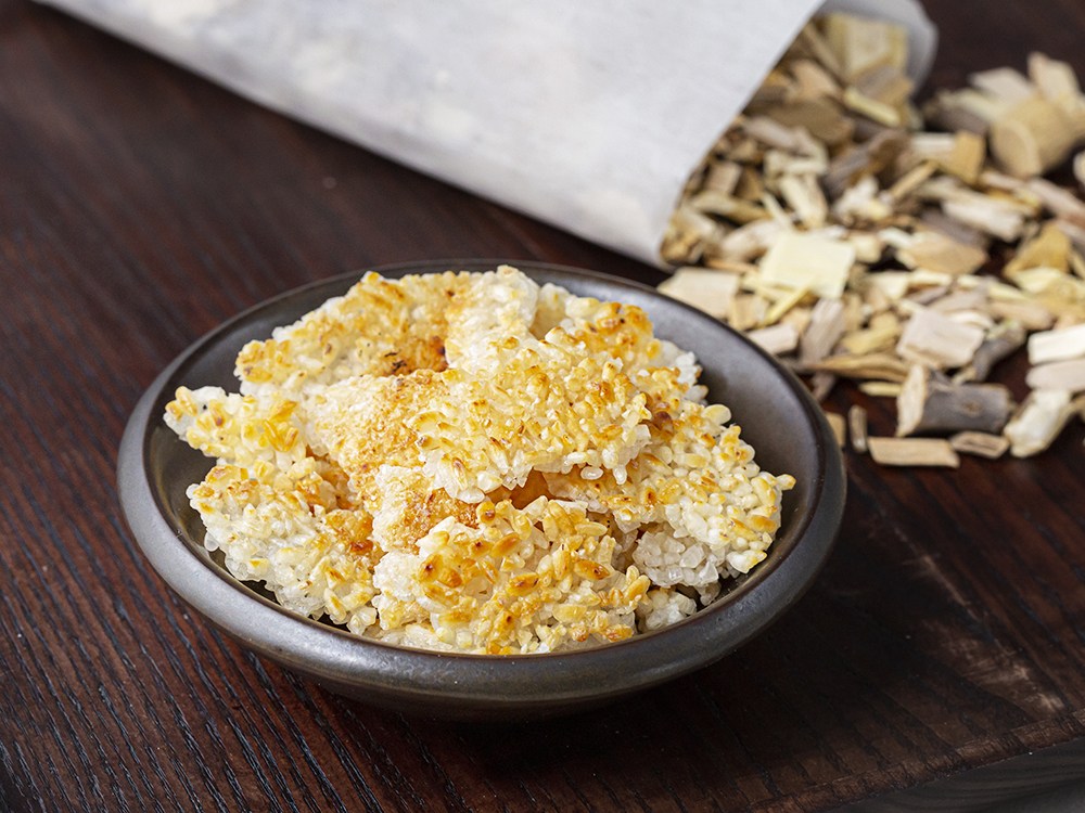 Glutinous Rice Nurungji Pumeun Samgyejaeryo , 220 g, 1 Pack (찹쌀누룽지 품은 삼계재료, 220g, 1팩)