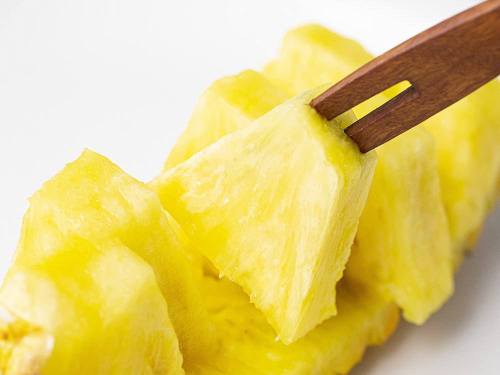Sumifru Gamsukwang Heonipat Pineapple 2 Pack , 2.4 kg, 1 Pack (스미후루 감숙왕 허니팟 파인애플 2입, 2.4kg, 1개)