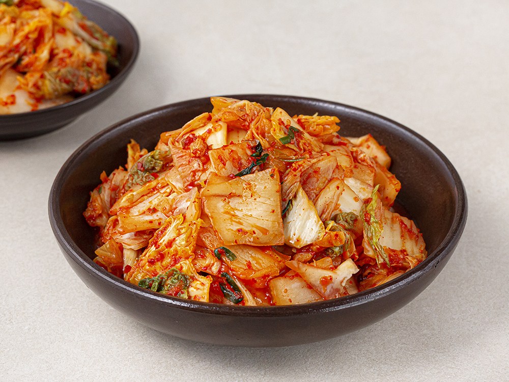 Guk Nonghyup Kimchi Sseoleun Pear Chu Kimchi (한국농협김치 썰은배추김치)