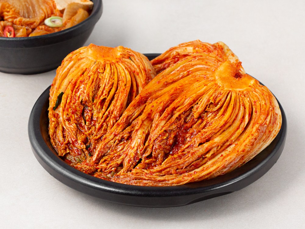 Guk Nonghyup Kimchi Jeonra Whole Napa Kimchi , 2.5 kg, 1 Pack (한국농협김치 전라도 포기김치, 2.5kg, 1개)