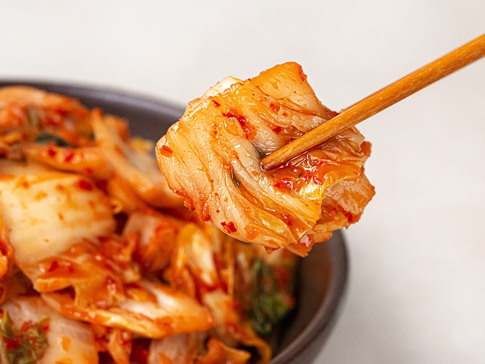 Guk Nonghyup Kimchi Sseoleun Pear Chu Kimchi (한국농협김치 썰은배추김치)