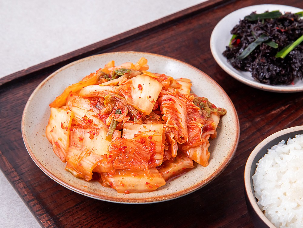 Guk Nonghyup Kimchi Sseoleun Pear Chu Kimchi (한국농협김치 썰은배추김치)