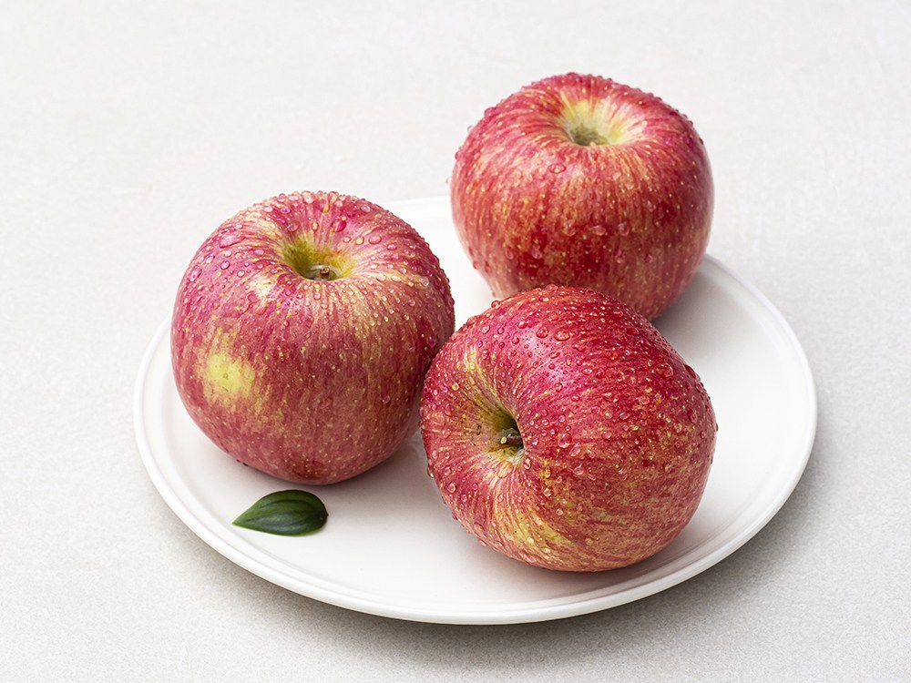 Busa Apple , 1.5 kg( Dae , 4~5 Pack ), 1 Pack (부사 사과, 1.5kg(대과, 4~5입), 1개)