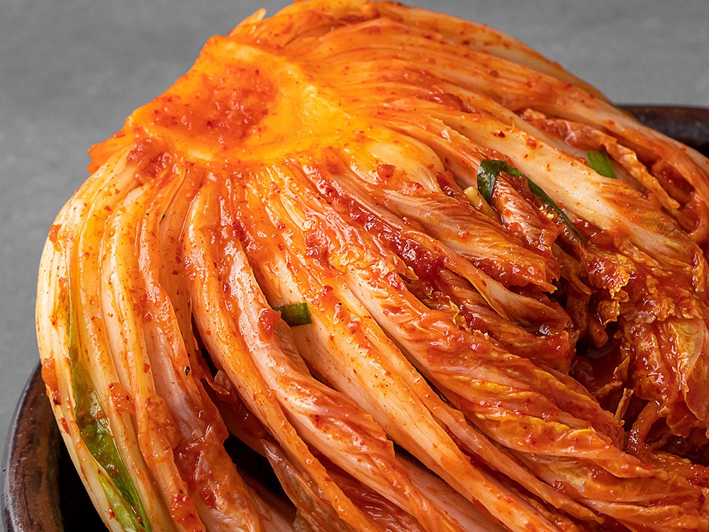 Mosan Kimchi Gatdamgeun Pear Chu Whole Napa Kimchi , 3 kg, 1 Pack (모산김치 갓담근 배추포기김치, 3kg, 1개)
